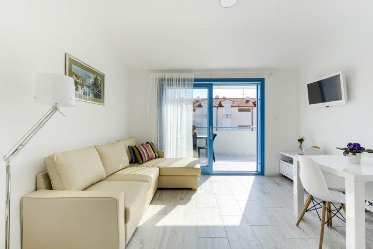 Apartments Villa Pina Vodice Kültér fotó