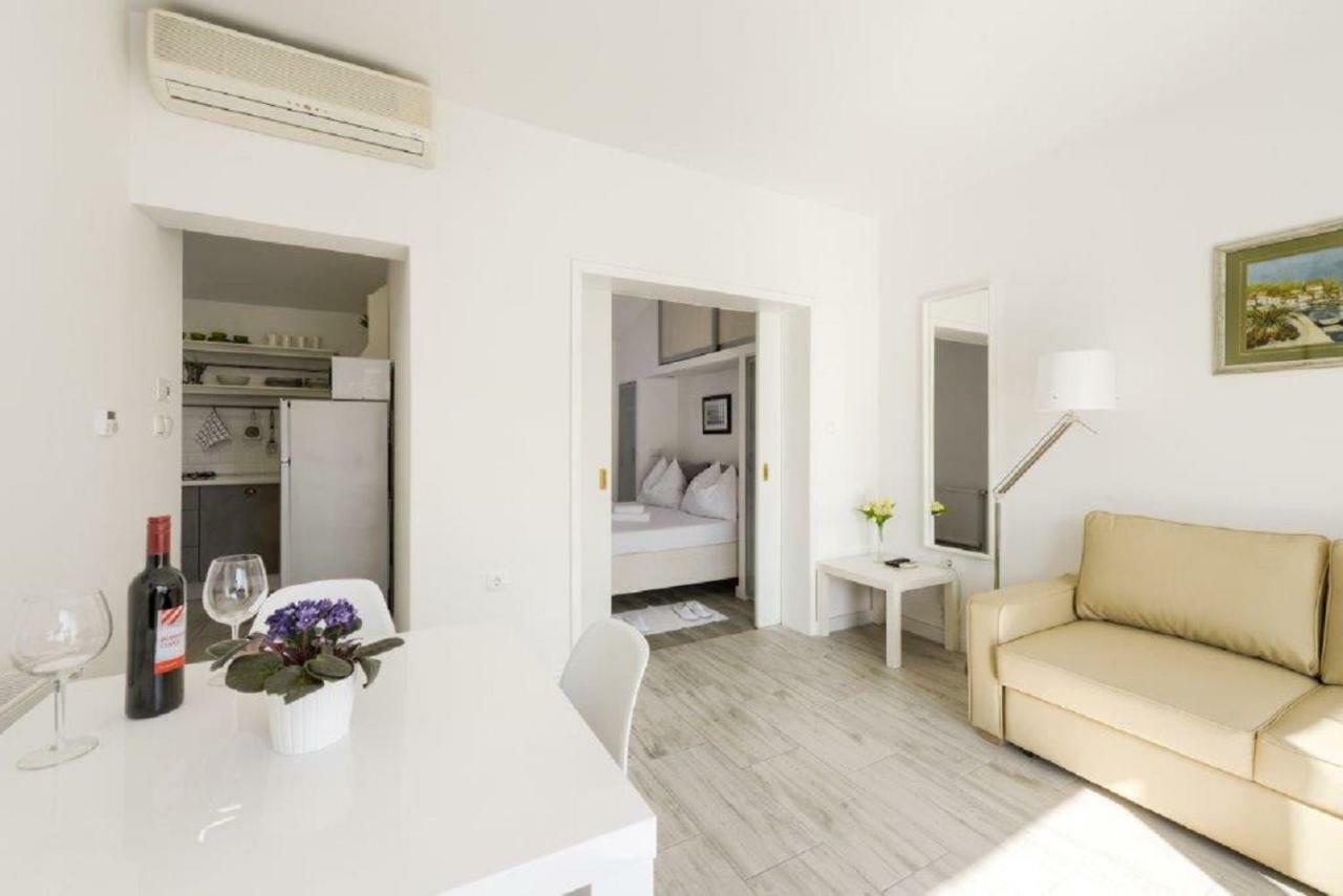Apartments Villa Pina Vodice Kültér fotó